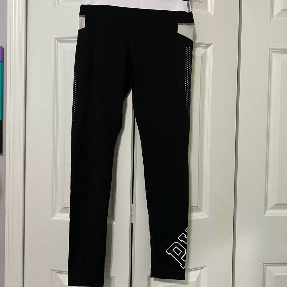PINK Ultimate Leggings